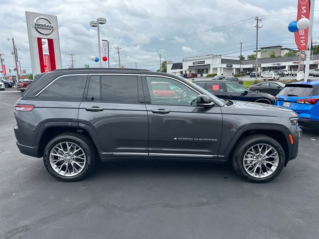 2025 Jeep Grand Cherokee Summit