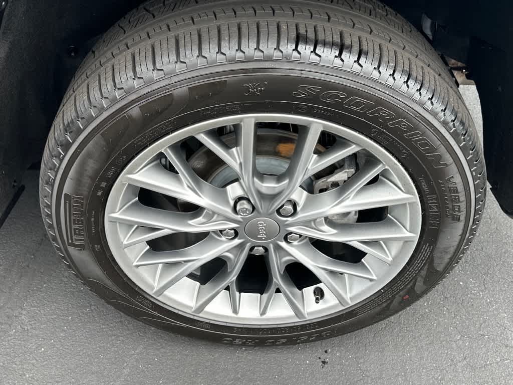 2025 Jeep Grand Cherokee Summit