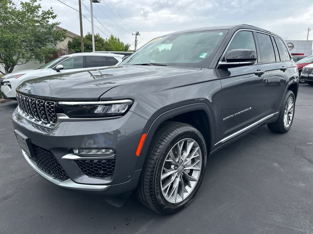 2025 Jeep Grand Cherokee Summit