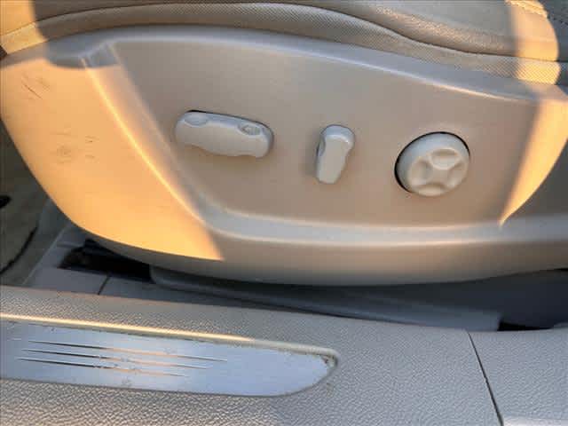 2009 Cadillac DTS w/1SB