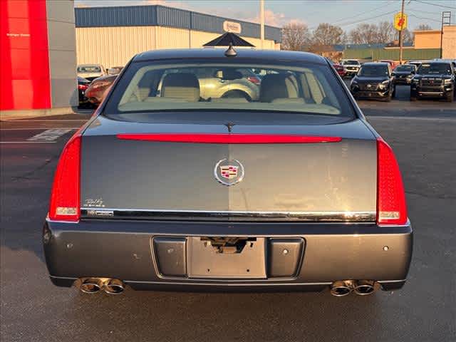 2009 Cadillac DTS w/1SB