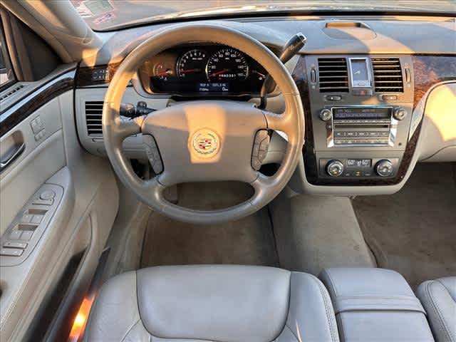 2009 Cadillac DTS w/1SB