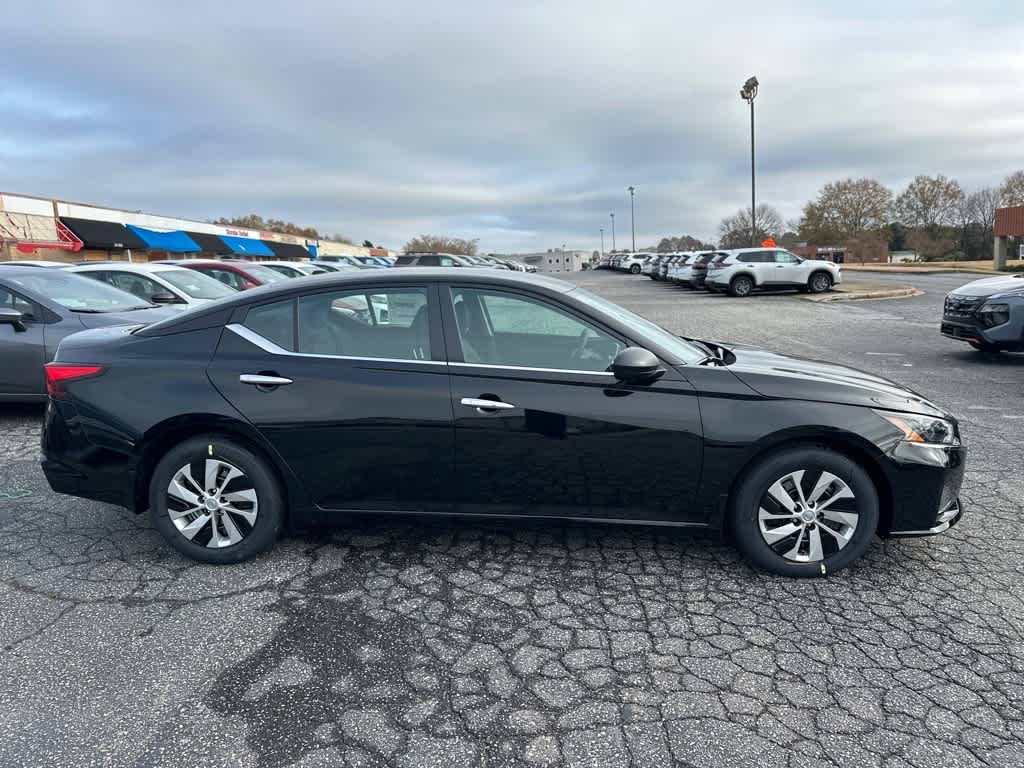 2025 Nissan Altima S