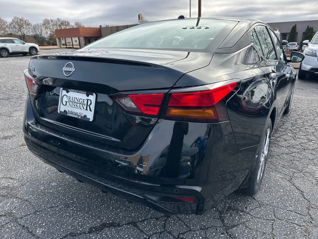 2025 Nissan Altima S