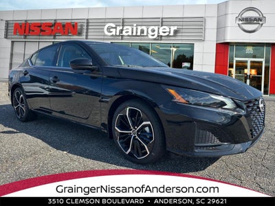 2025 Nissan Altima SR