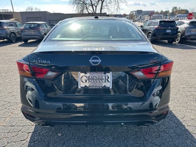 2025 Nissan Altima SR