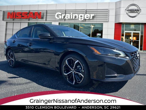 2025 Nissan Altima SR