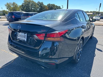 2025 Nissan Altima SR