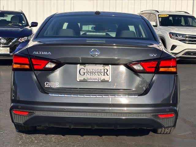 2022 Nissan Altima 2.5 SV