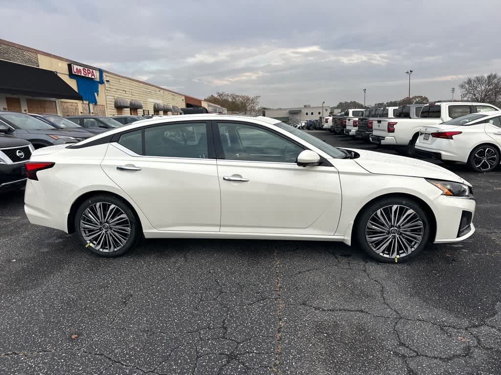 2025 Nissan Altima SL