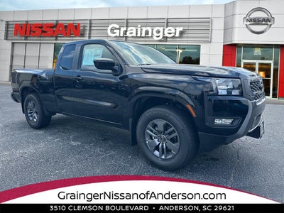 2025 Nissan Frontier SV