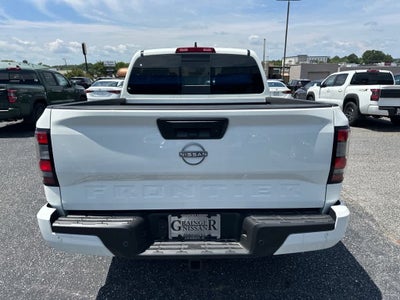 2025 Nissan Frontier SV