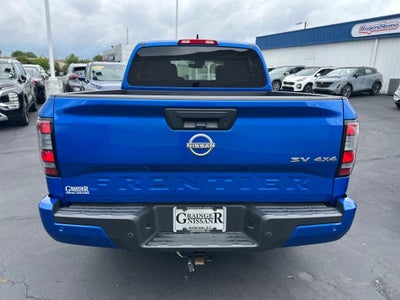 2024 Nissan Frontier SV