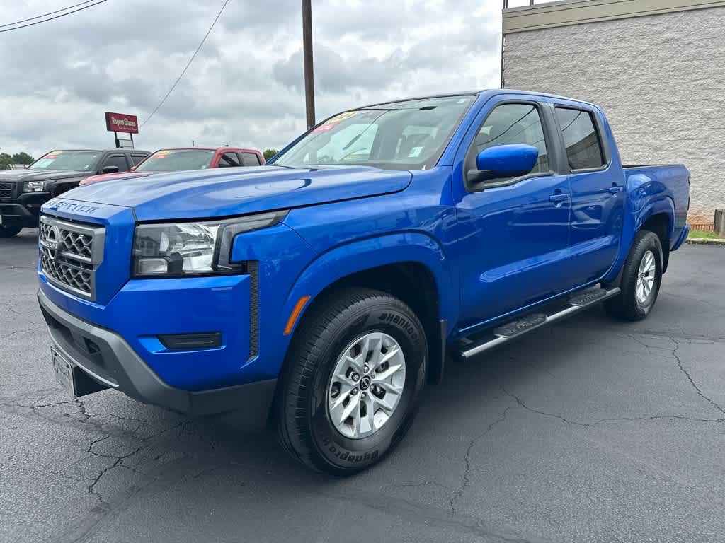 2024 Nissan Frontier SV