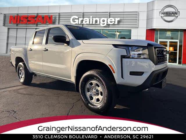 2022 Nissan Frontier S