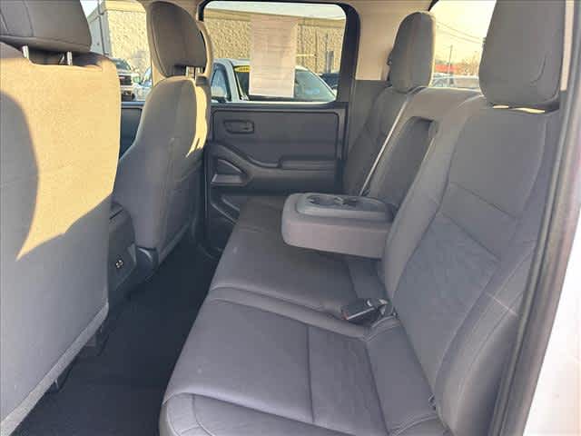 2022 Nissan Frontier S