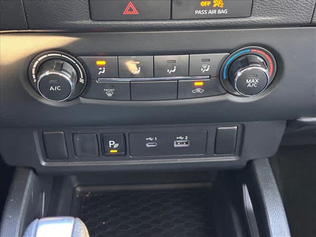 2022 Nissan Frontier S