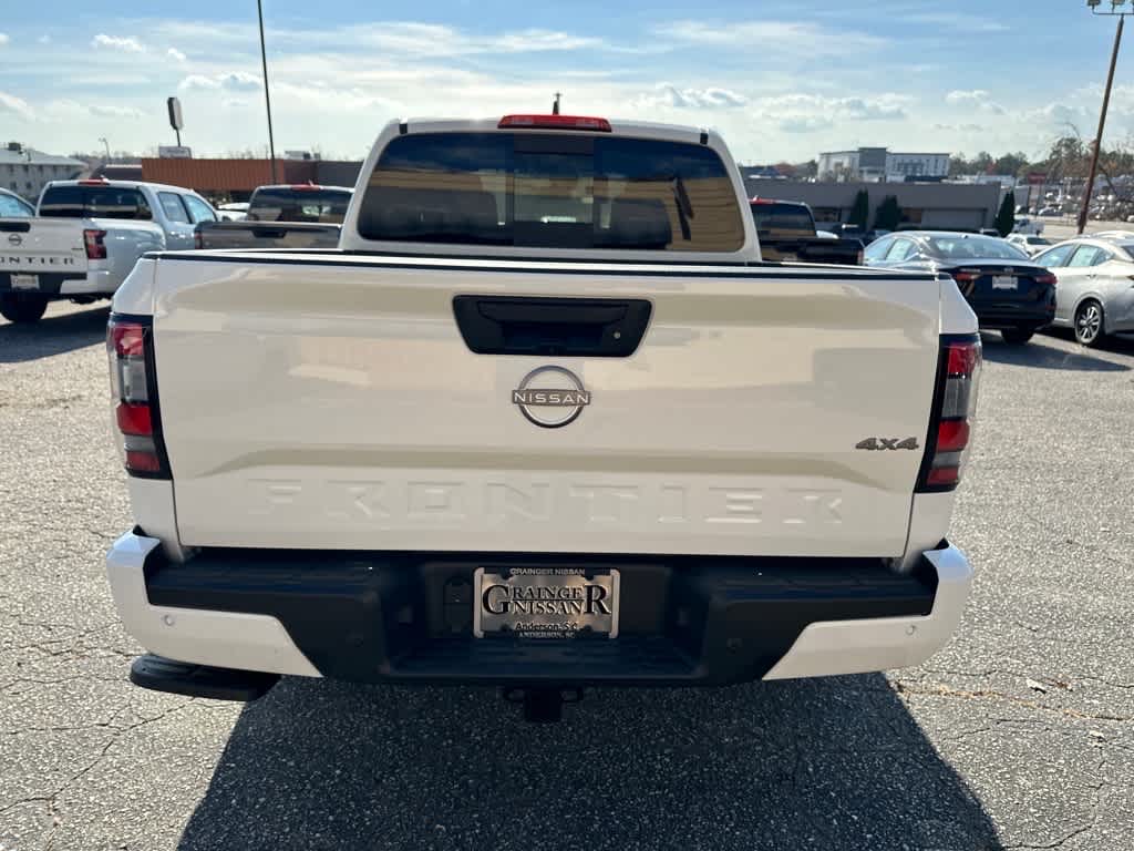 2026 Nissan Frontier SV