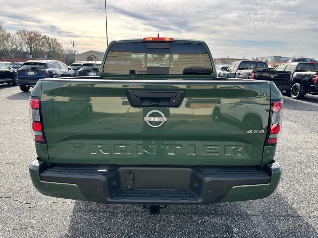 2026 Nissan Frontier SV
