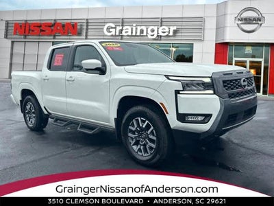 2025 Nissan Frontier SL