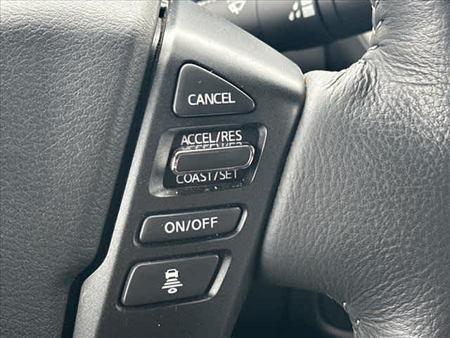 2025 Nissan Frontier SL