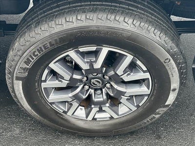 2025 Nissan Frontier SL