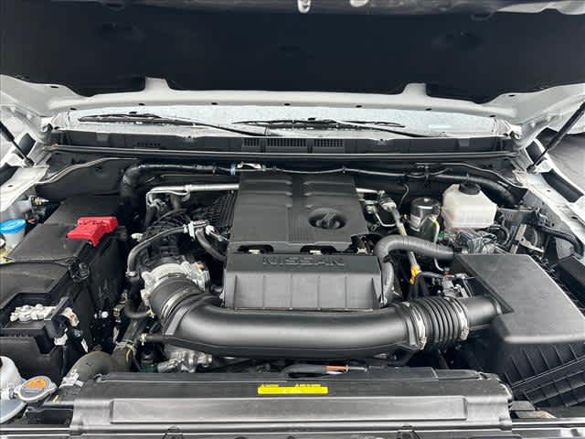 2025 Nissan Frontier SL