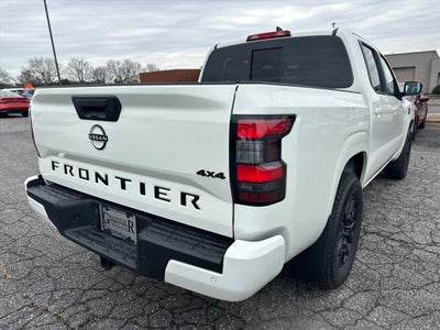 2026 Nissan Frontier SV