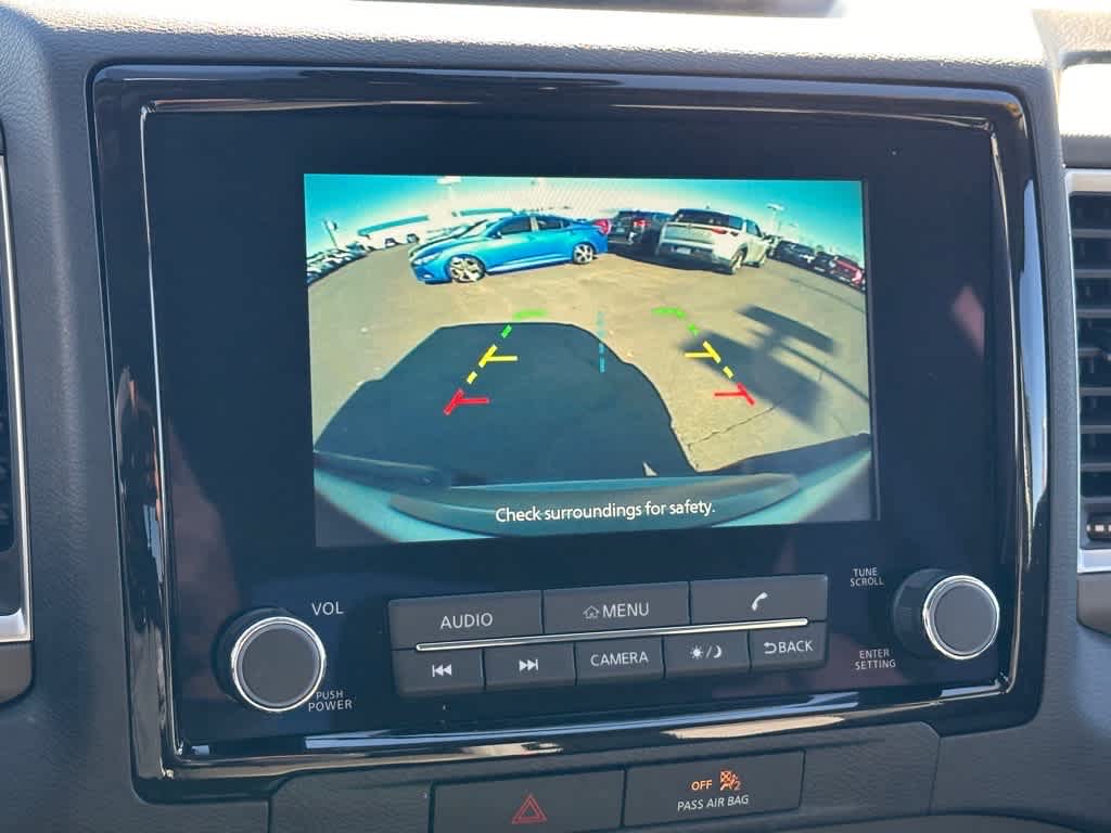 2023 Nissan Frontier SV