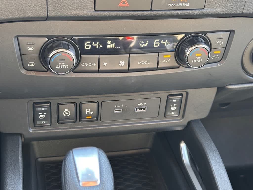 2023 Nissan Frontier SV