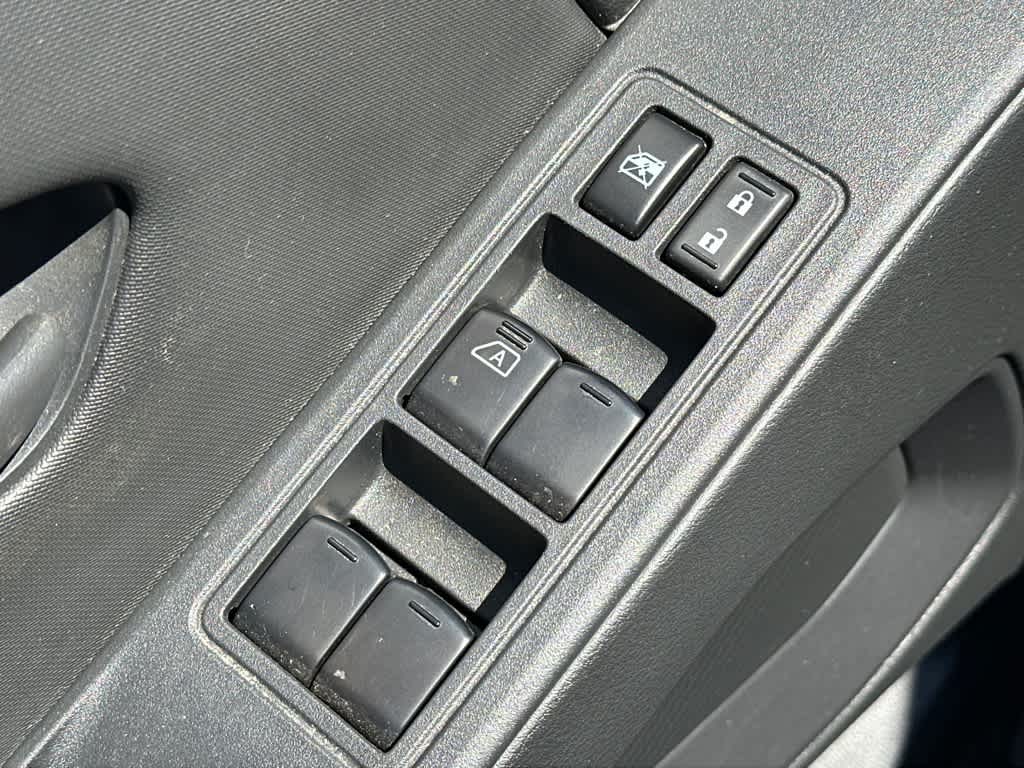 2024 Nissan Frontier S