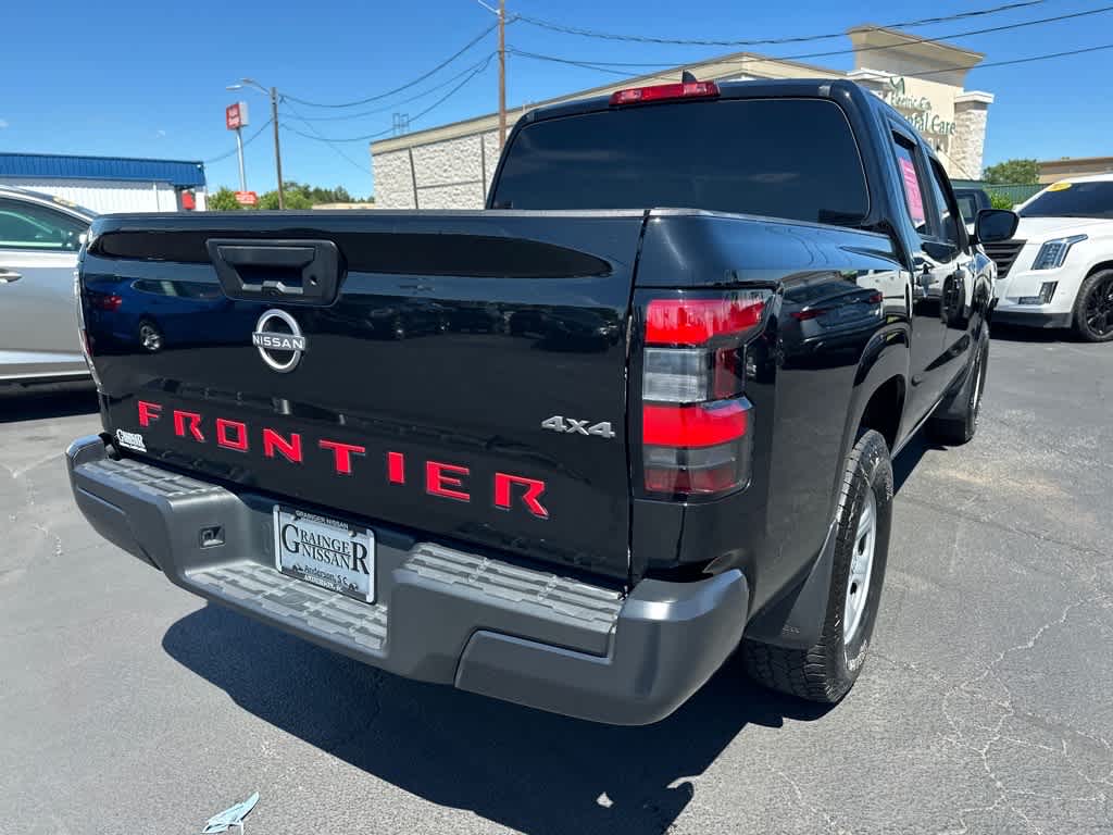 2024 Nissan Frontier S