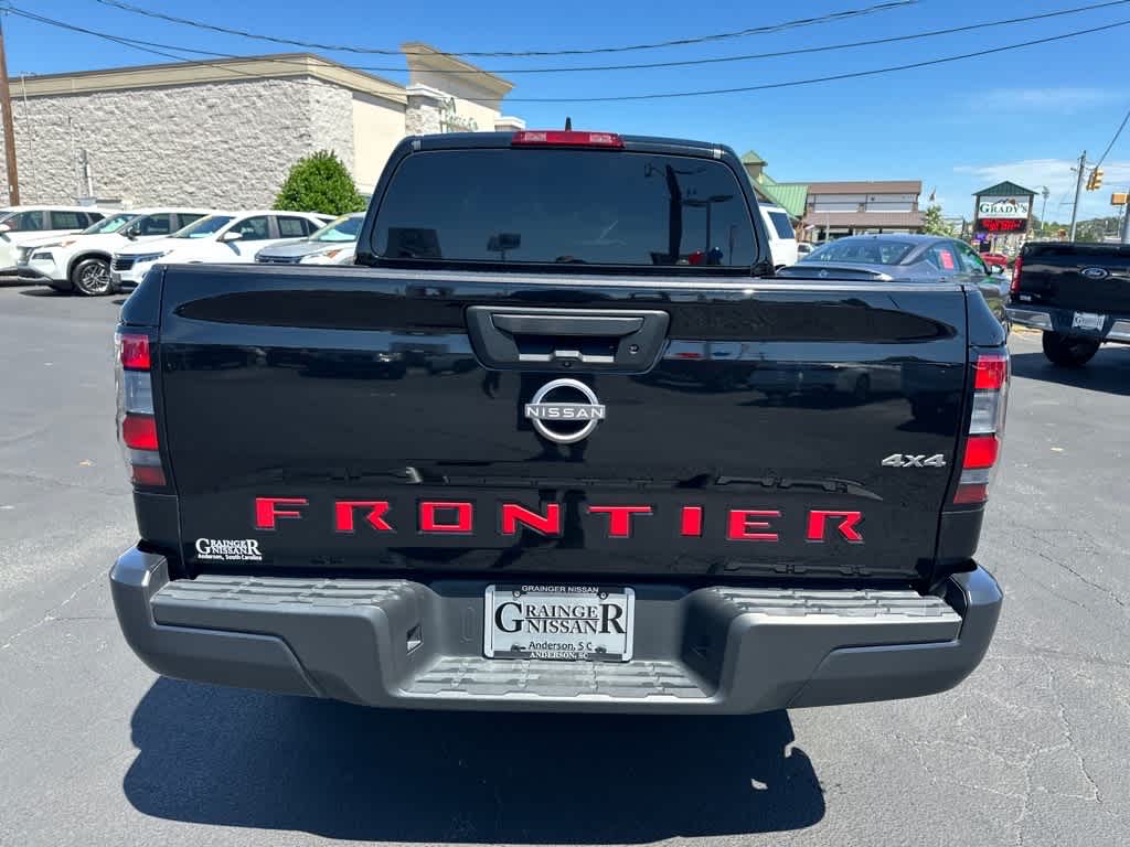 2024 Nissan Frontier S
