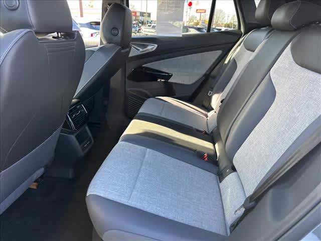 2024 Volkswagen ID.4 Pro