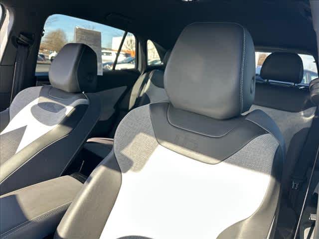 2024 Volkswagen ID.4 Pro