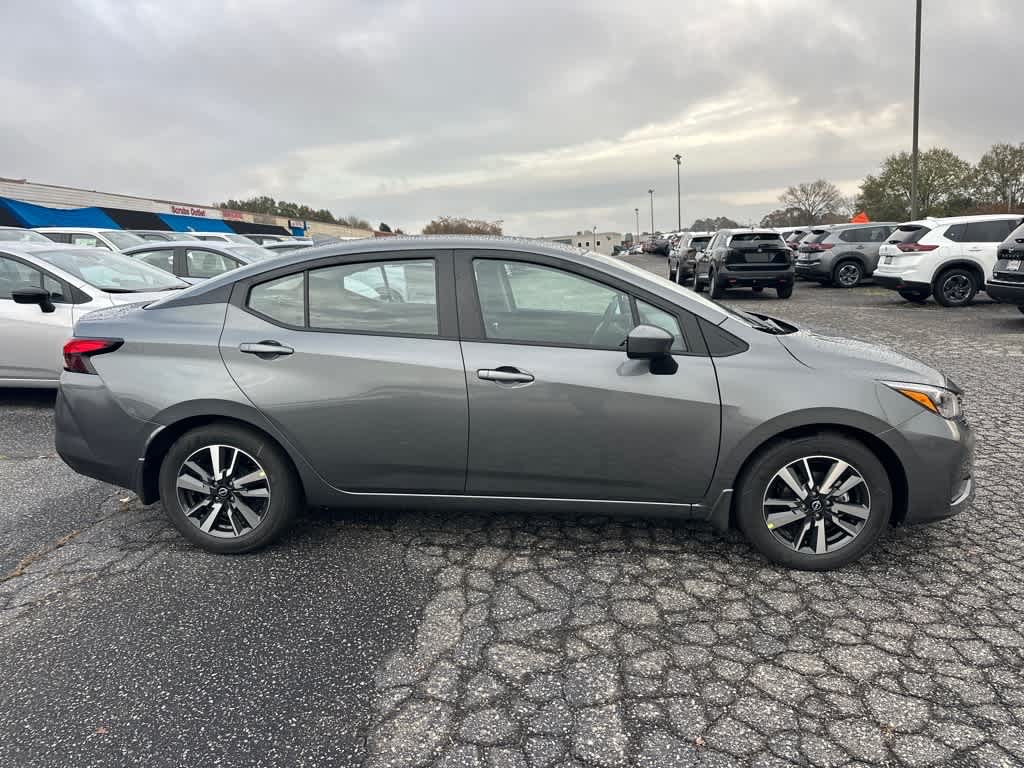 2025 Nissan Versa SV