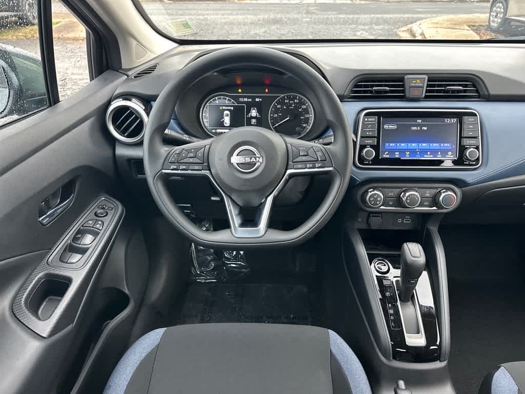 2025 Nissan Versa SV