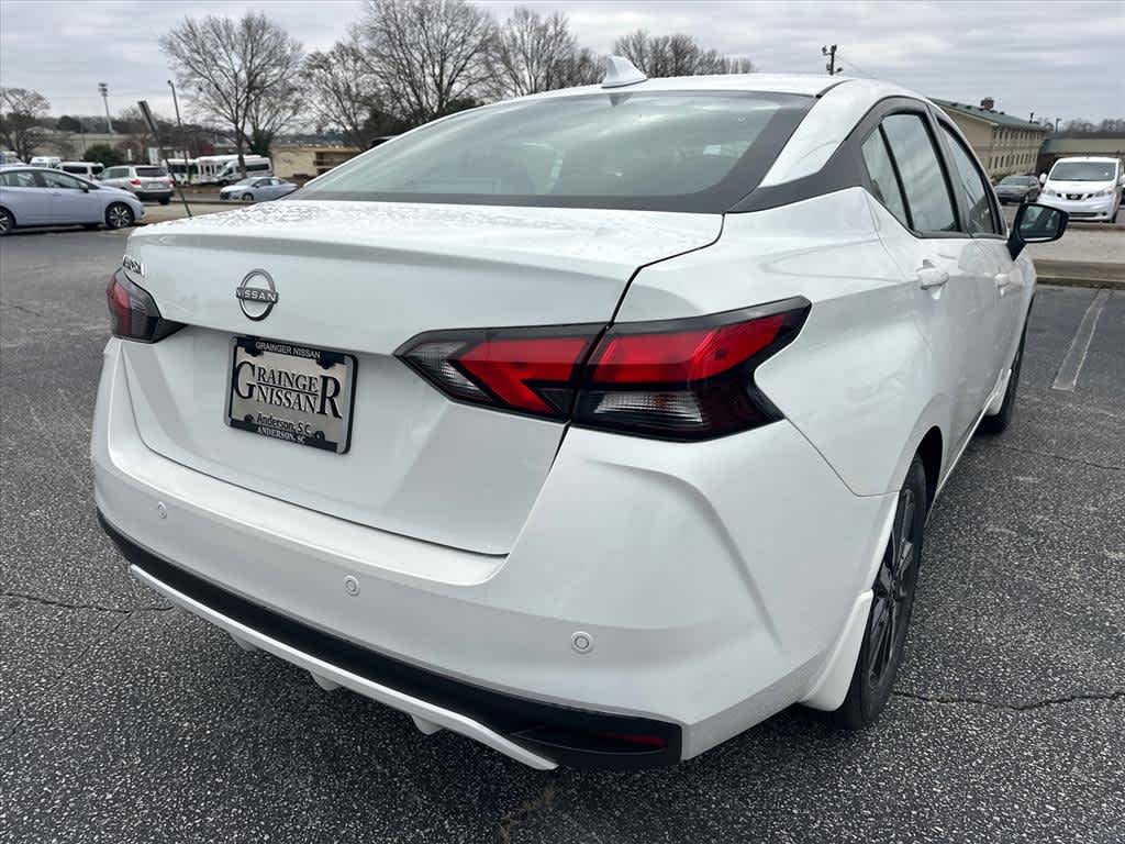 2025 Nissan Versa SV