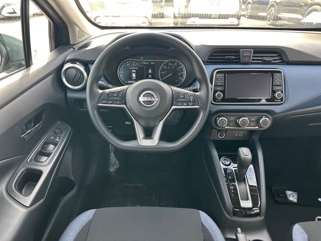 2025 Nissan Versa SV