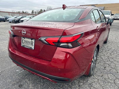 2025 Nissan Versa SV
