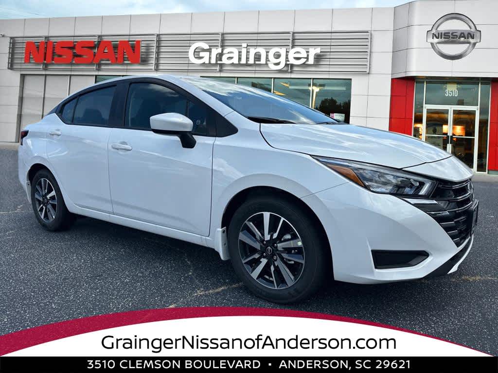 2025 Nissan Versa SV