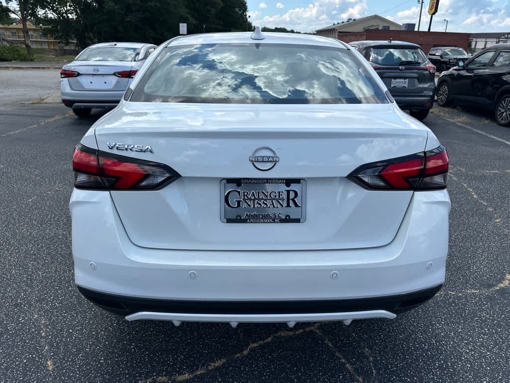 2025 Nissan Versa SV