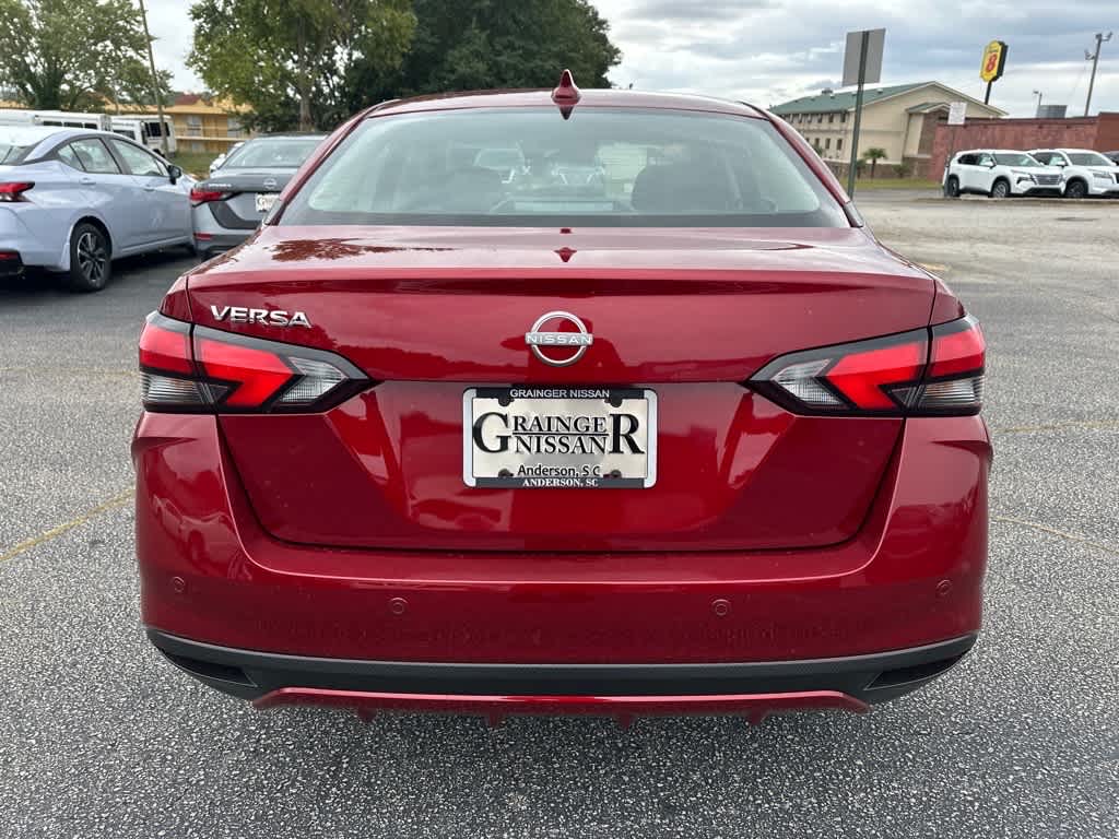 2025 Nissan Versa SV