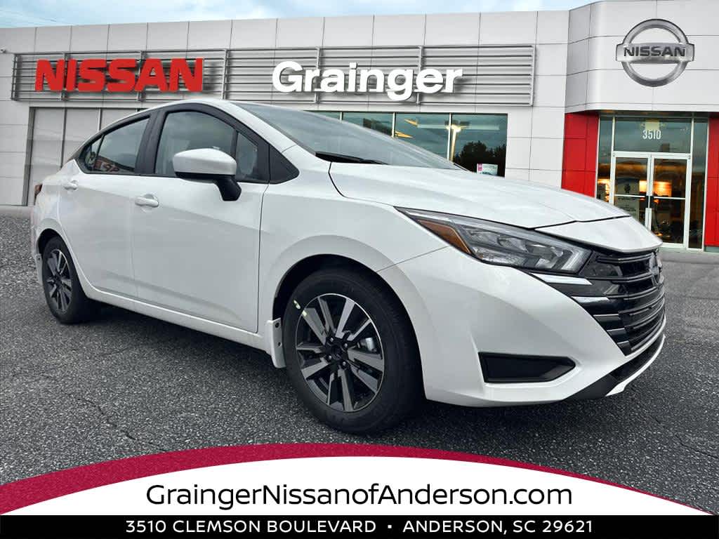 2025 Nissan Versa SV