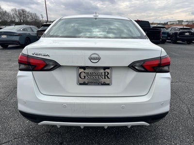 2025 Nissan Versa SV