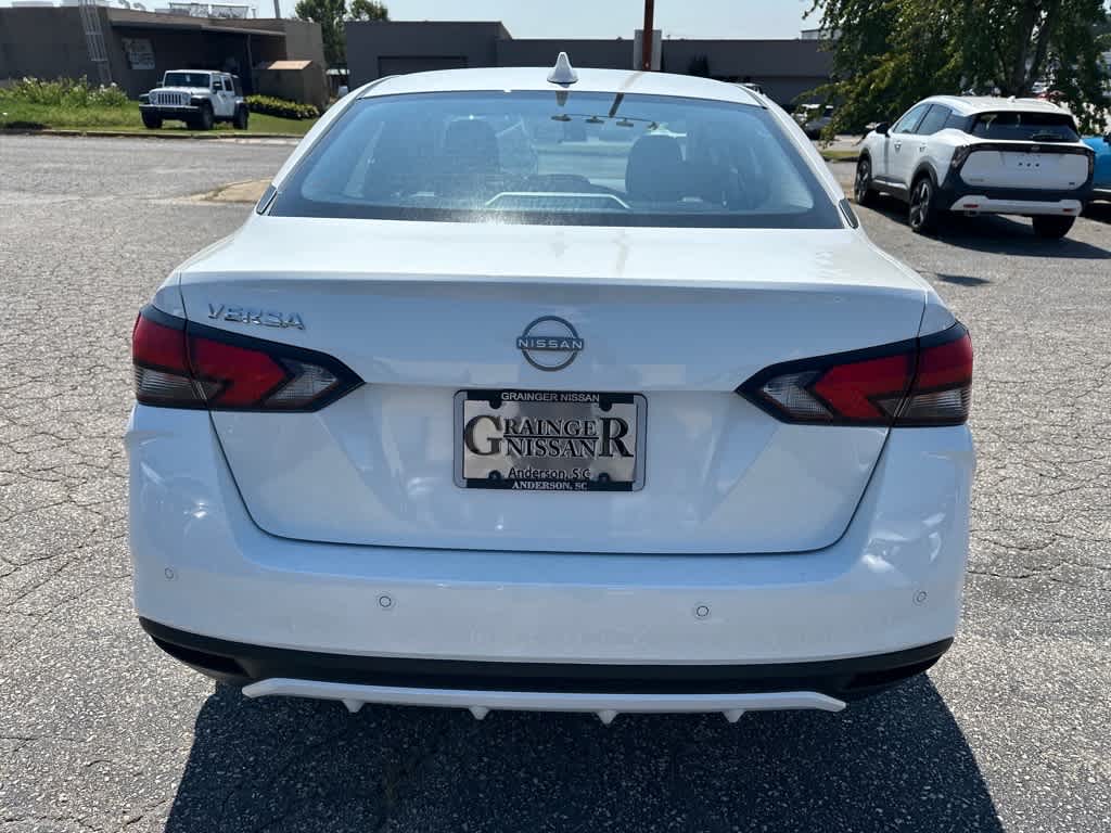 2025 Nissan Versa SV