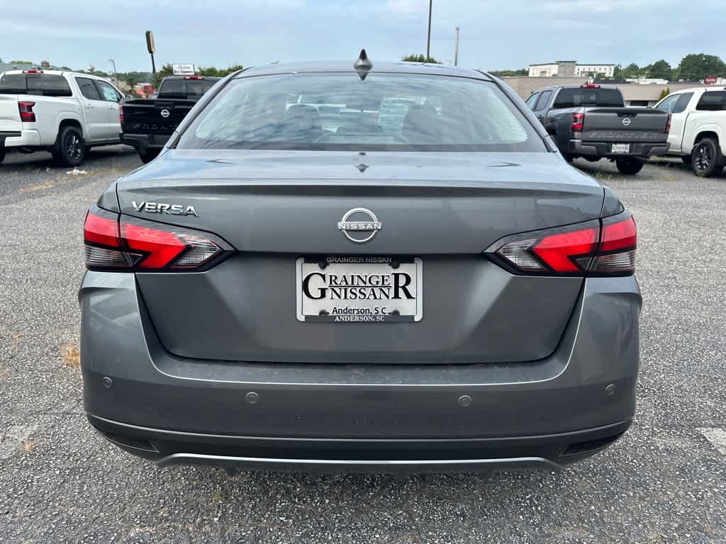 2025 Nissan Versa SV