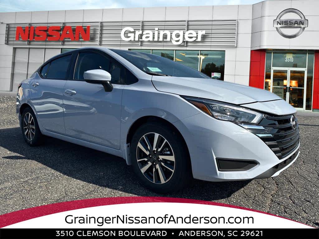2025 Nissan Versa SV