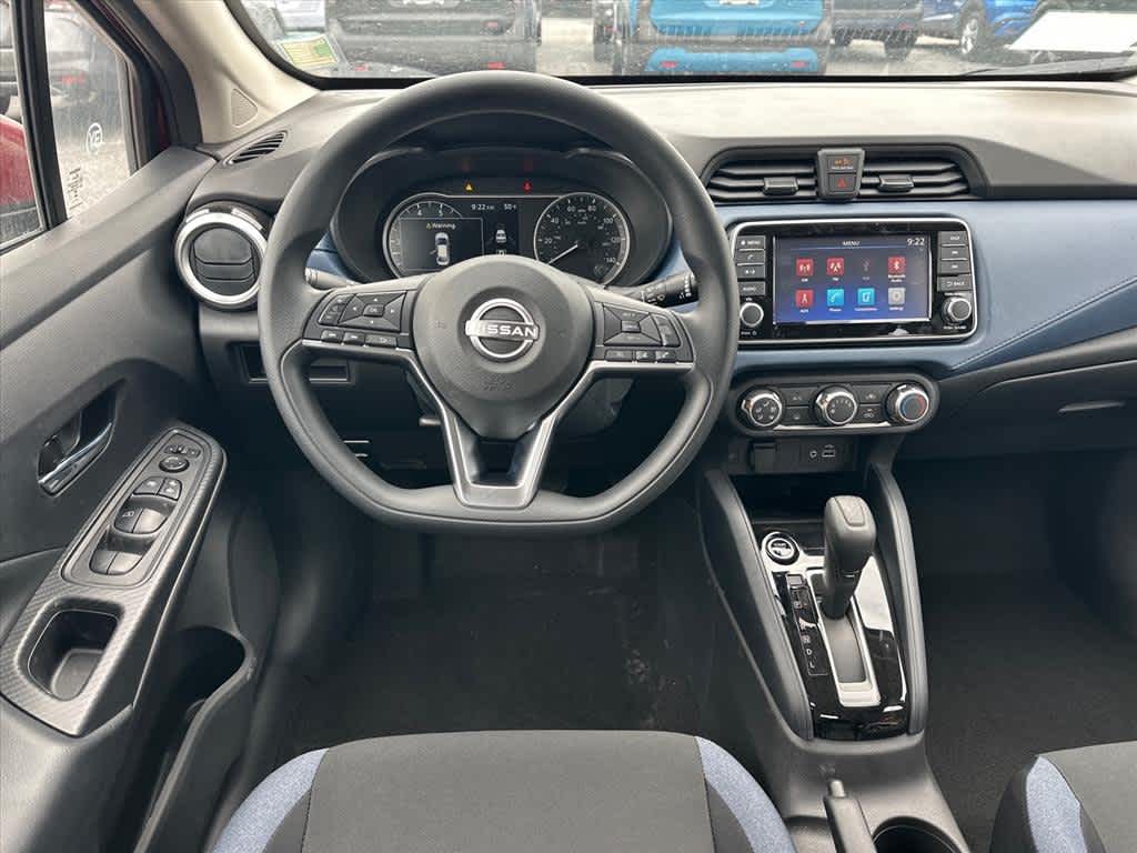 2025 Nissan Versa SV
