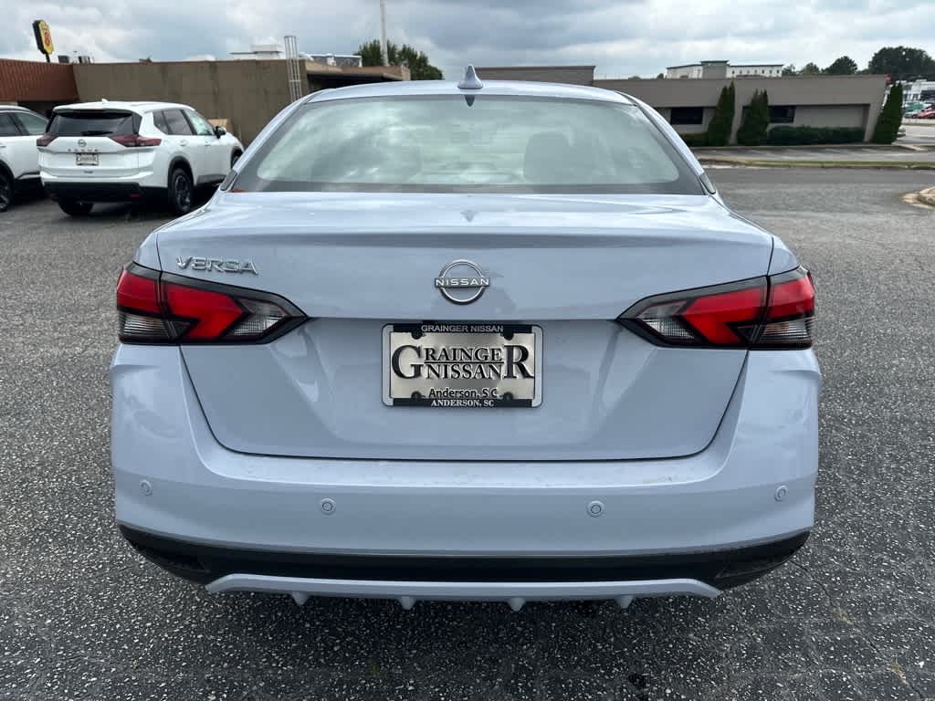 2025 Nissan Versa SV